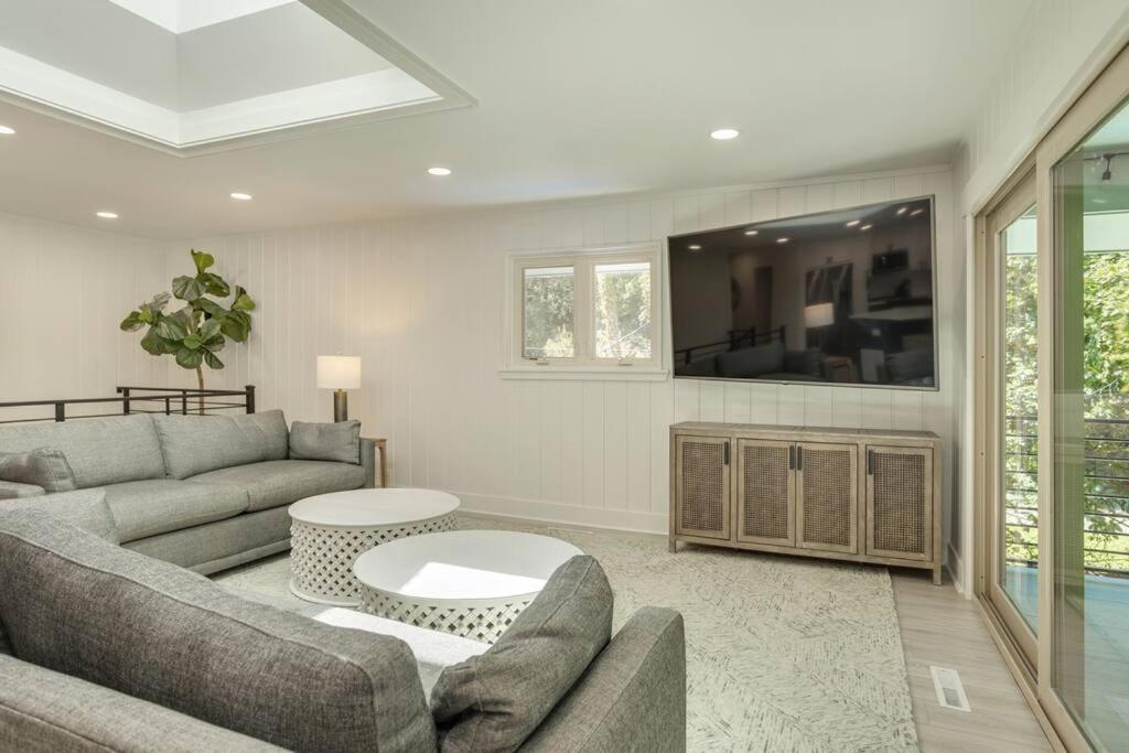 Luxury Beach House - 2Min Walk To Beach - Private Pool - Group & Dog Friendly Hilton Head Island Exterior photo